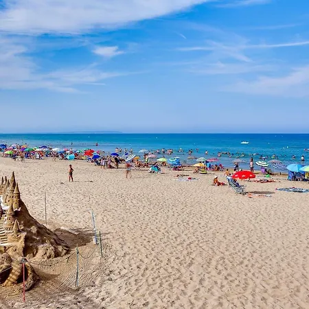 4 Urbanización Parque Mar 4 * La Mata (Torrevieja)