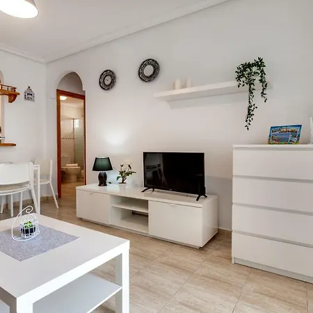 4 Urbanización Parque Mar 4 Apartamento La Mata (Torrevieja)